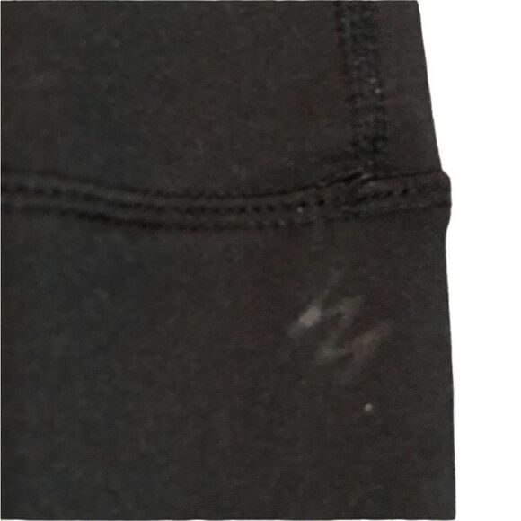 3 for $30! Nicole Miller black Capri leggings‎ - Picture 2 of 11